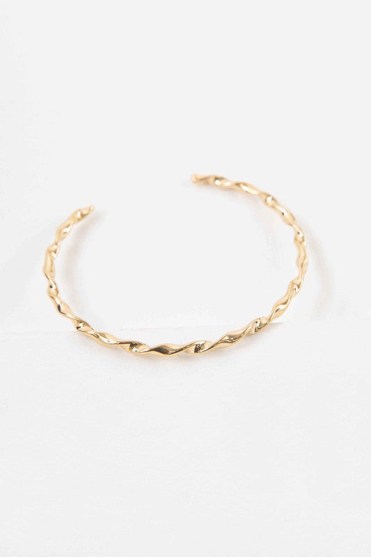 Gold Twisted Cuff